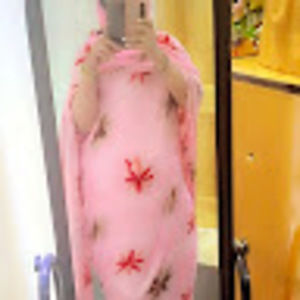 Meet your Posher, Amira